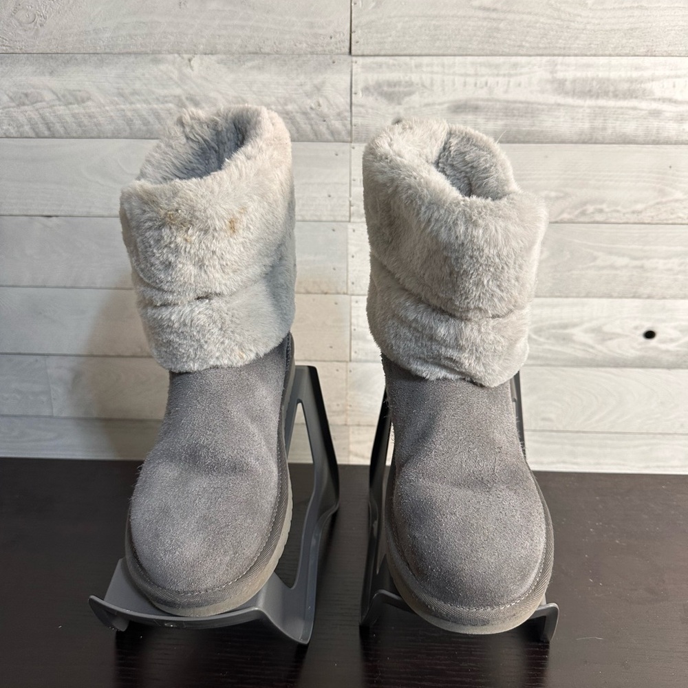 Koolaburra by UGG Women's Dezi Short Mid Calf Boot Gray Size 7